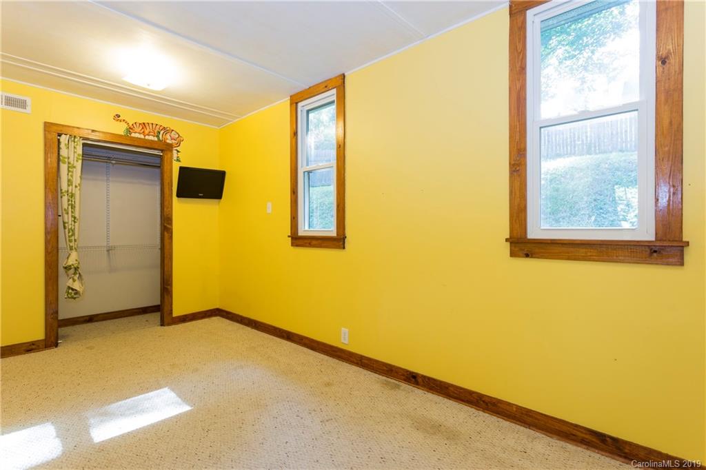 158 Wellington Street Asheville NC 28806