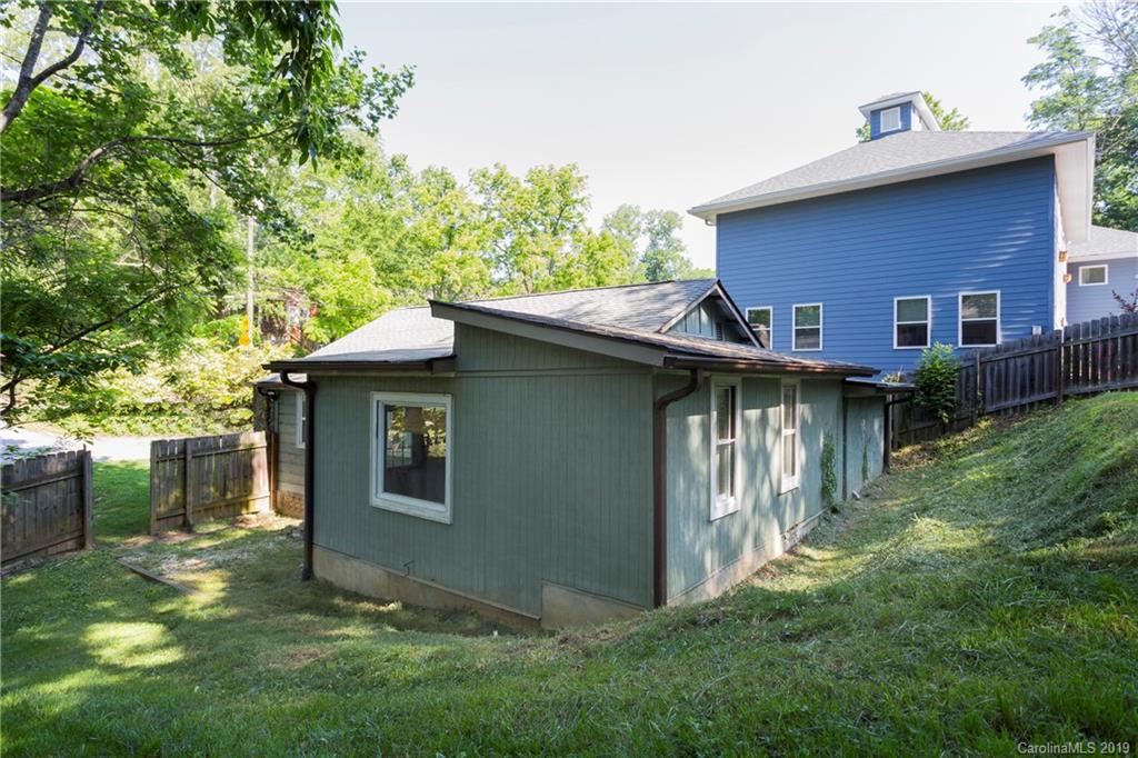 158 Wellington Street Asheville NC 28806