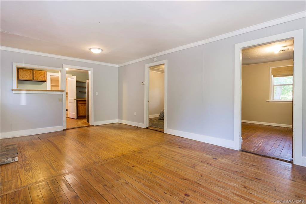 158 Wellington Street Asheville NC 28806