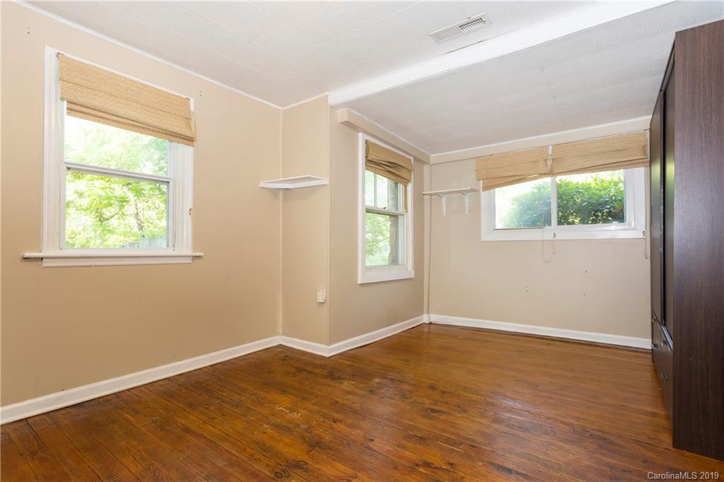 158 Wellington Street Asheville NC 28806