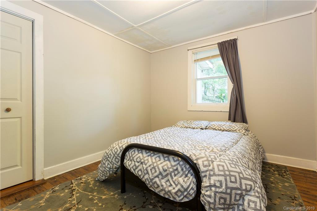 158 Wellington Street Asheville NC 28806