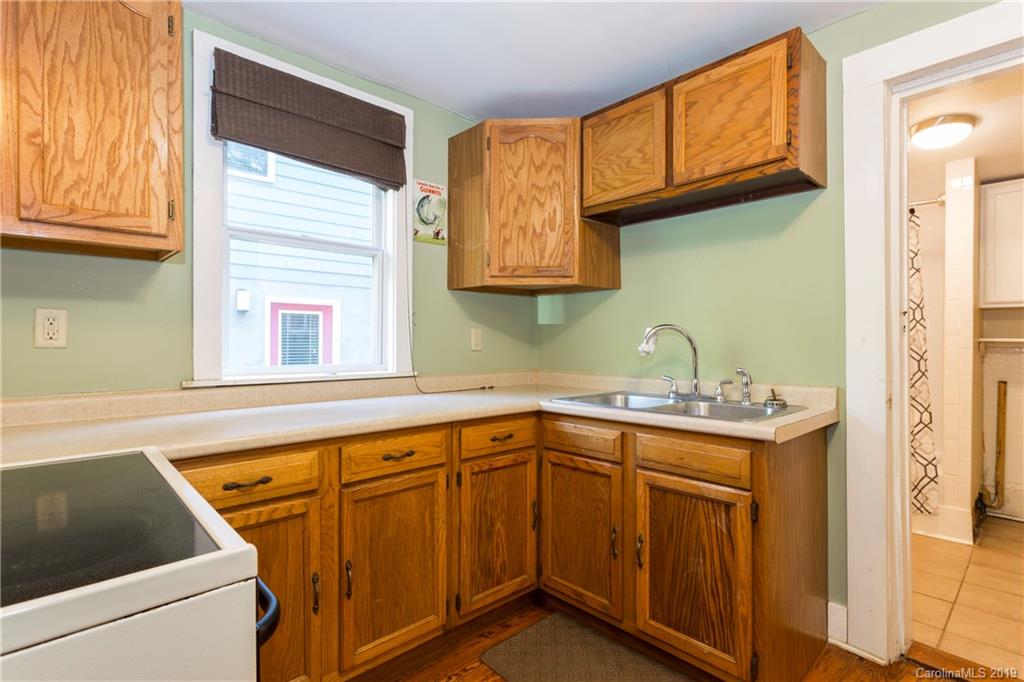 158 Wellington Street Asheville NC 28806