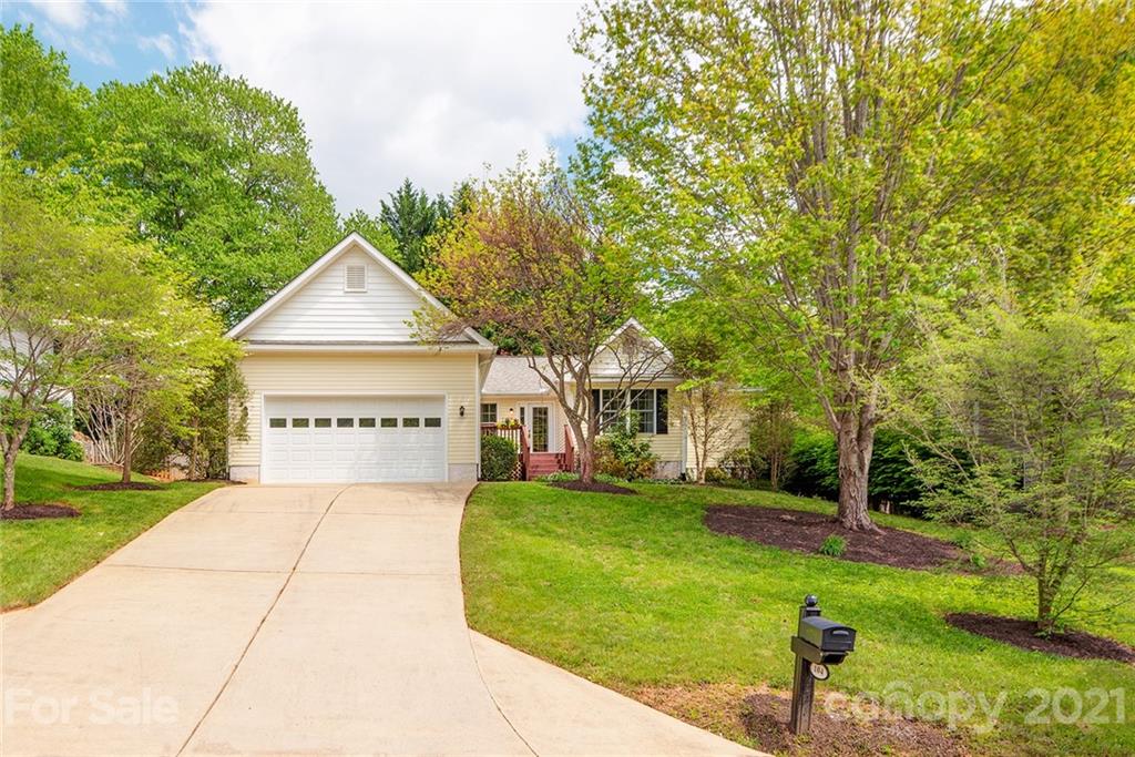 104 Forest Lake Drive Asheville NC 28803
