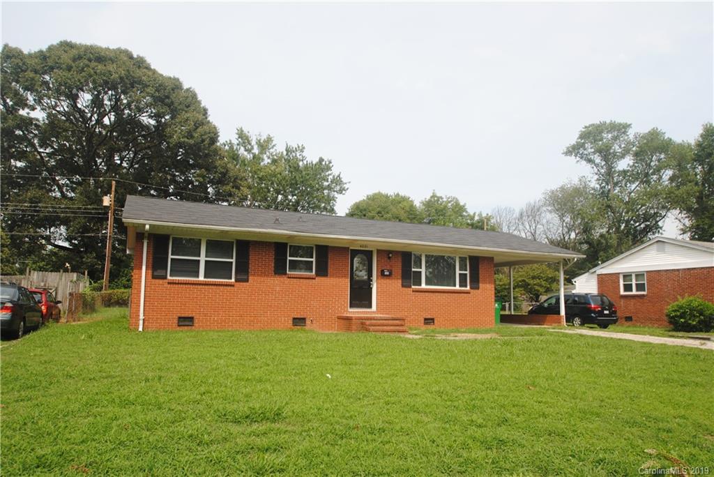 4221 Donnybrook Place Charlotte NC 28205