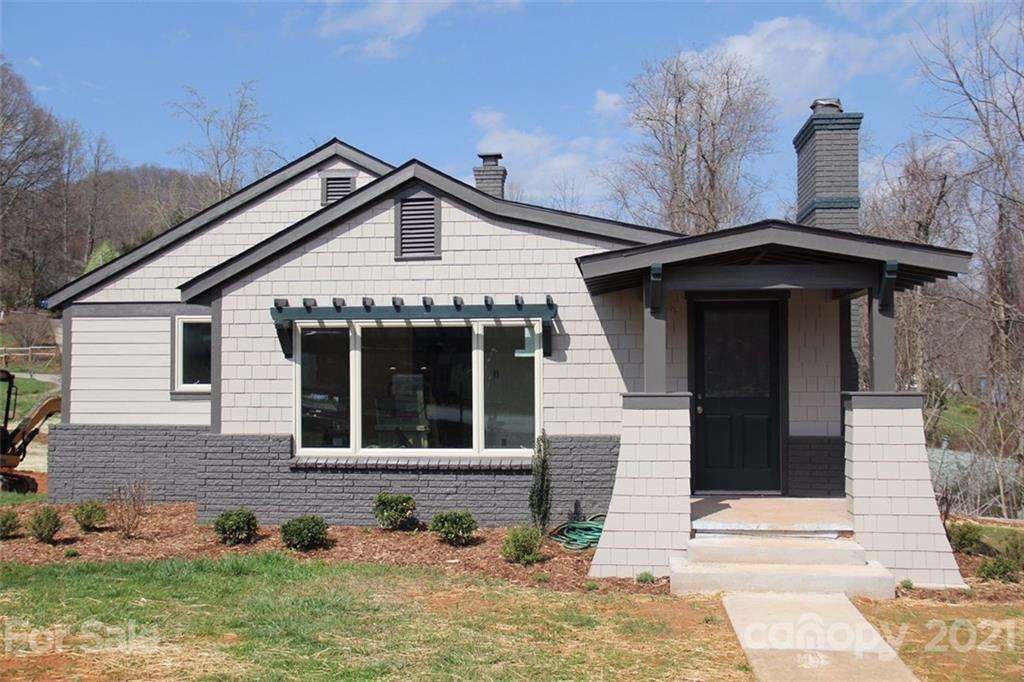 32 Surrett Road Candler NC 28715