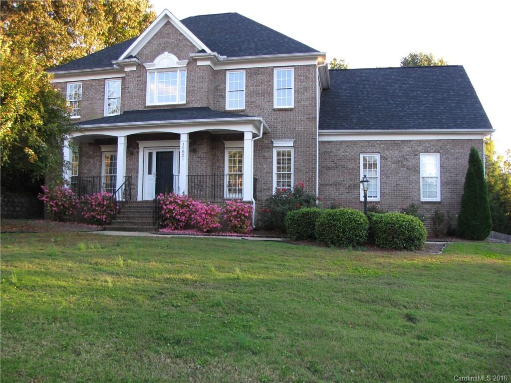 15821 Feeny Court Charlotte NC 28278
