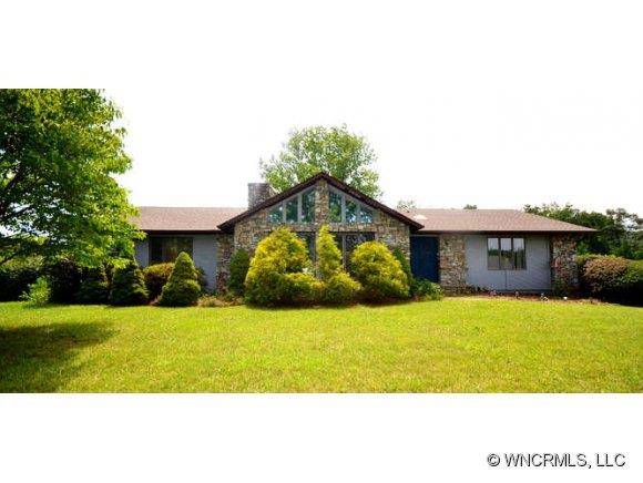 8 William Warren Drive Asheville NC 28806