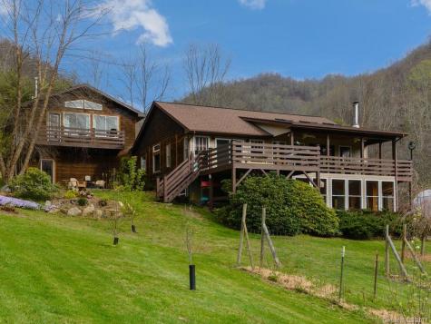 215 Meadow Branch Road Marshall NC 28753