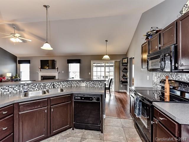 117 Midglen Court Mooresville NC 28115