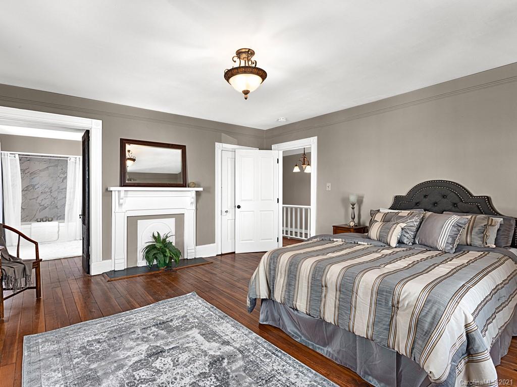 45 Highland Street Asheville NC 28801