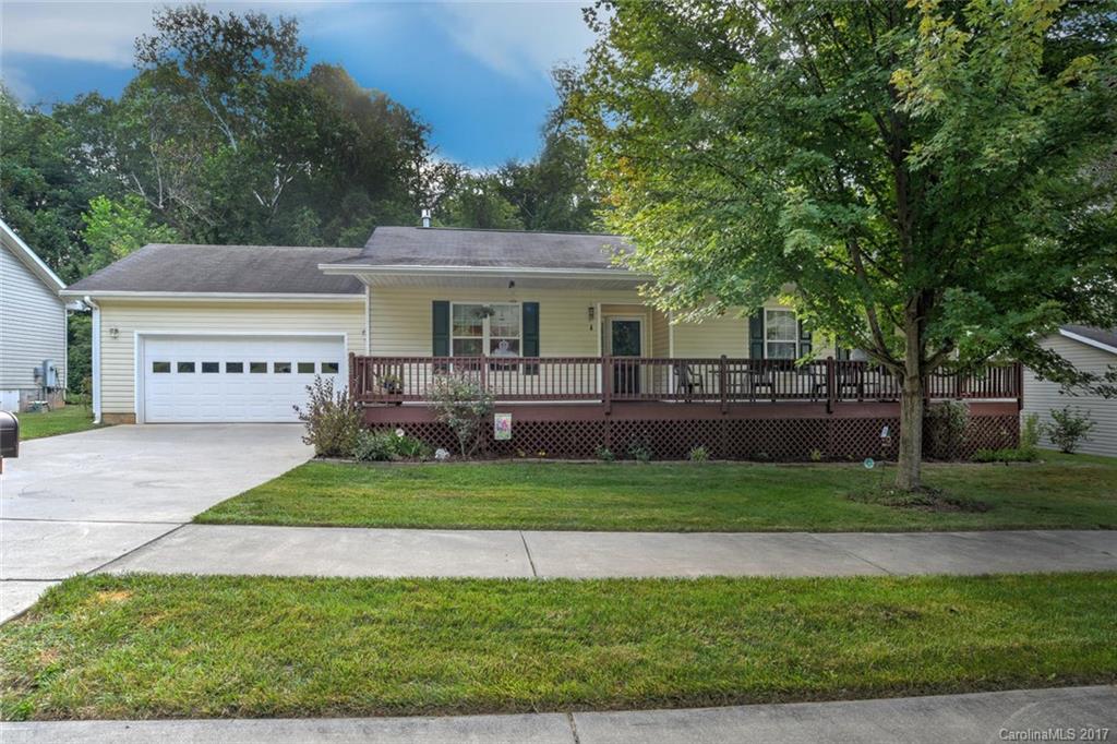 15 Mosers Place Candler NC 28715