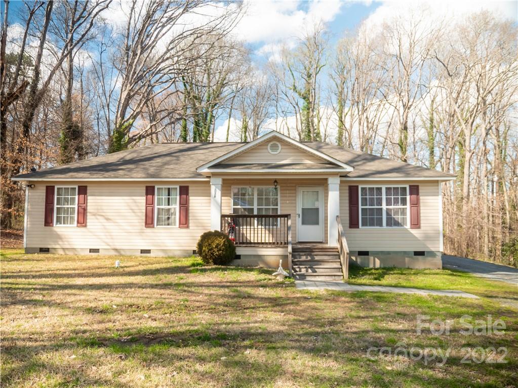 2038 B Avenue Charlotte NC 28216
