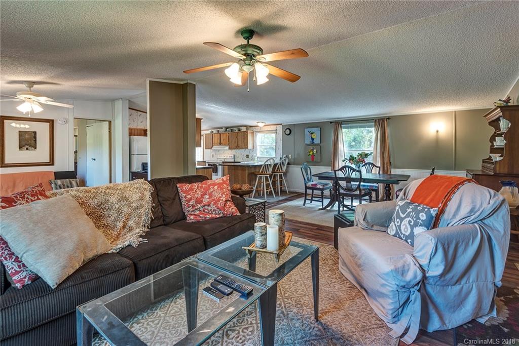 64 Hendl Way Leicester NC 28748