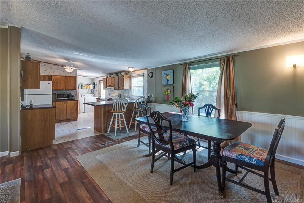 64 Hendl Way Leicester NC 28748