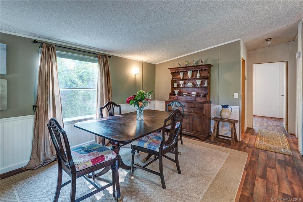 64 Hendl Way Leicester NC 28748
