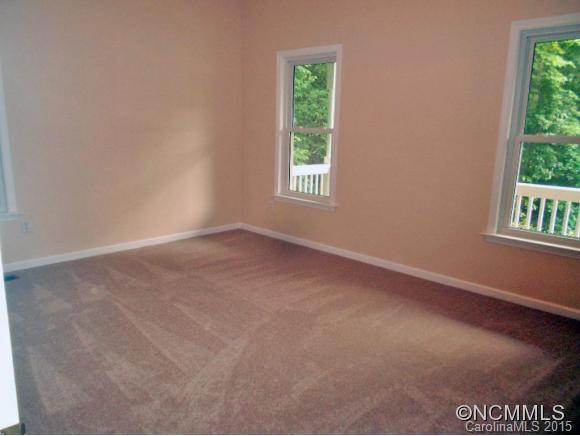 322 Canyon Lane Mills River NC 28759