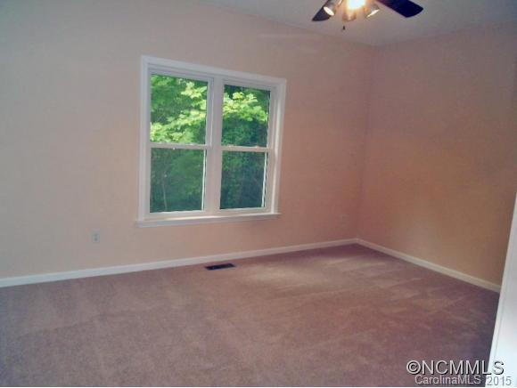 322 Canyon Lane Mills River NC 28759