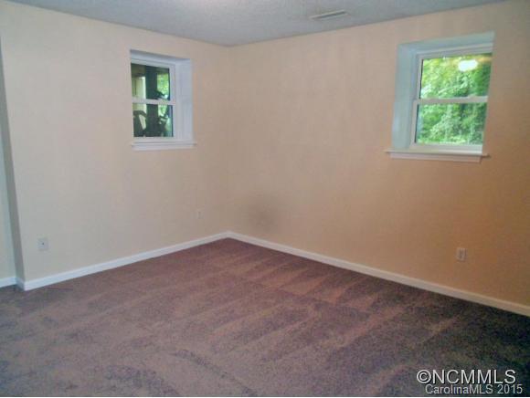 322 Canyon Lane Mills River NC 28759