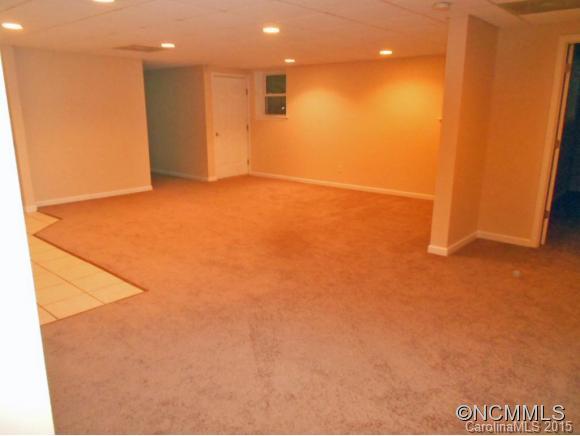 322 Canyon Lane Mills River NC 28759