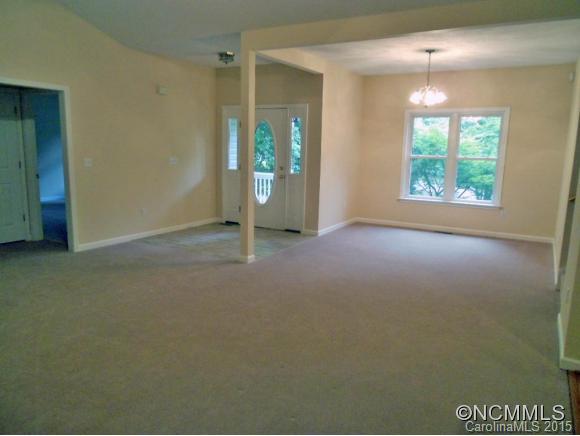 322 Canyon Lane Mills River NC 28759