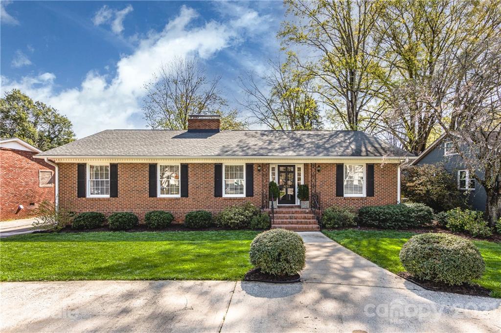 3233 Selwyn Avenue Charlotte NC 28209