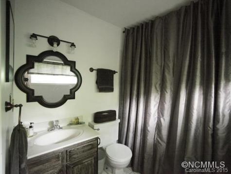 2 White Oak Road Asheville NC 28803