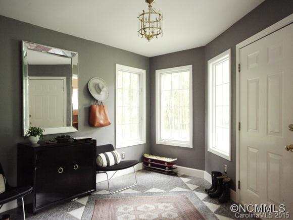 2 White Oak Road Asheville NC 28803