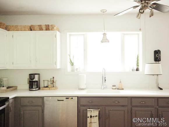 2 White Oak Road Asheville NC 28803