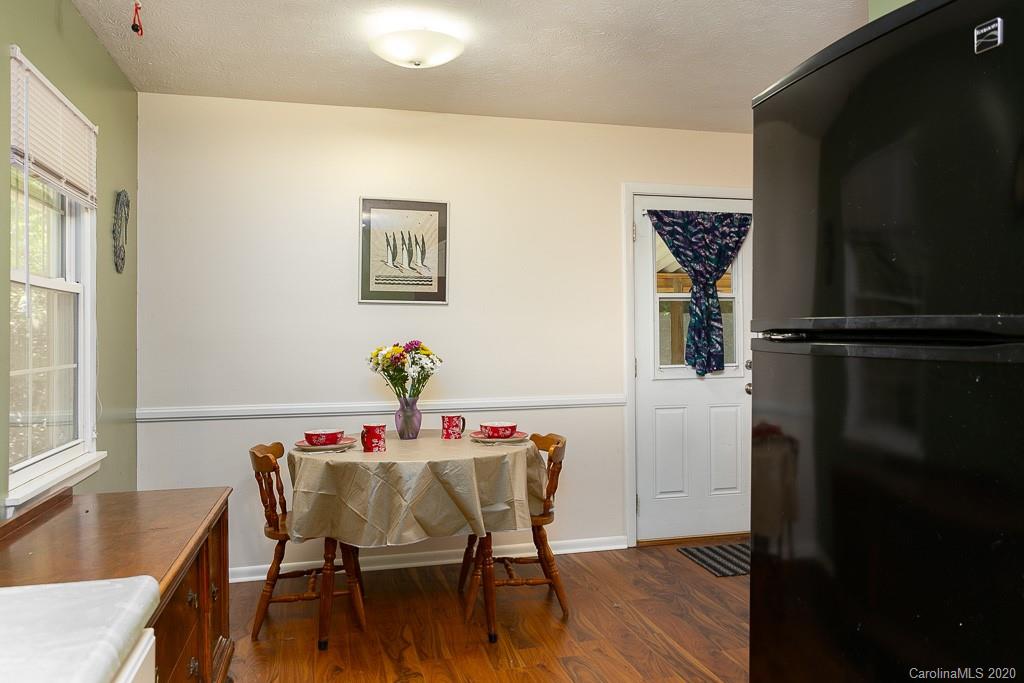 19 Evelake Drive Asheville NC 28806
