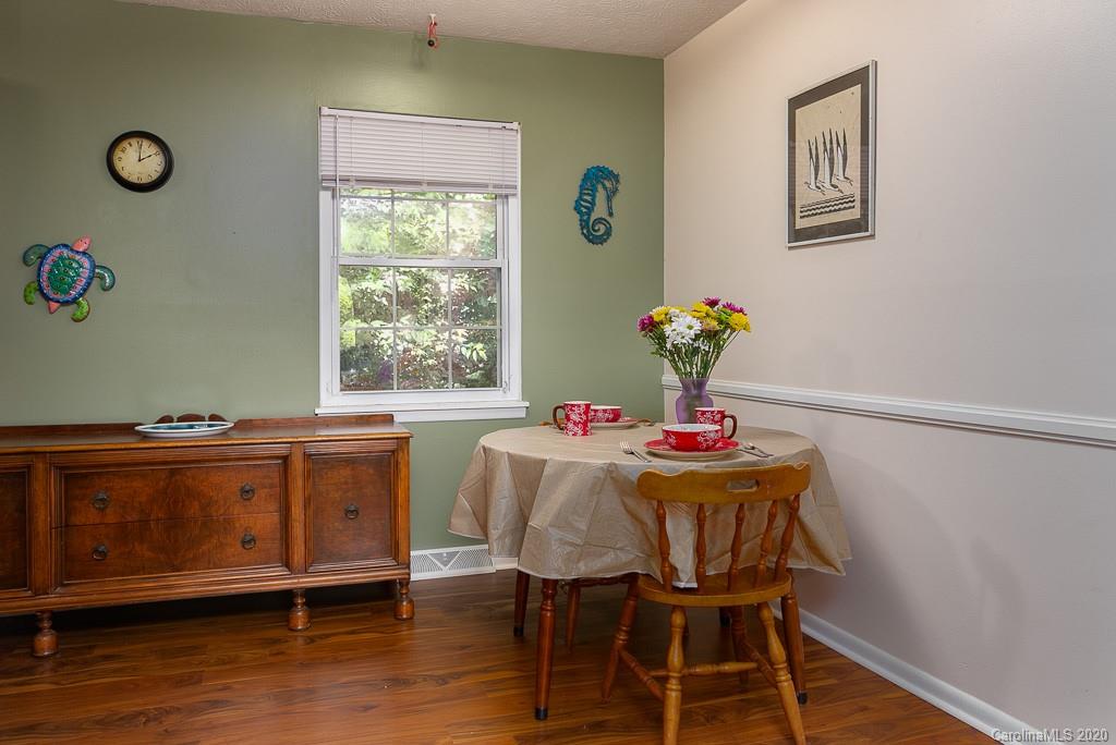 19 Evelake Drive Asheville NC 28806