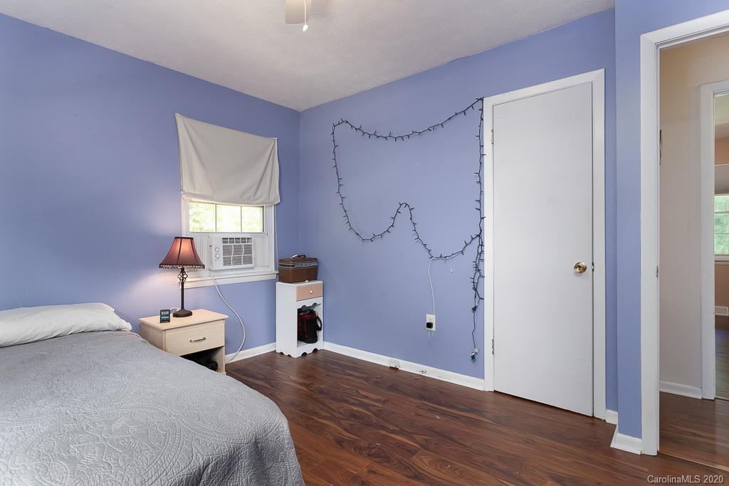 19 Evelake Drive Asheville NC 28806