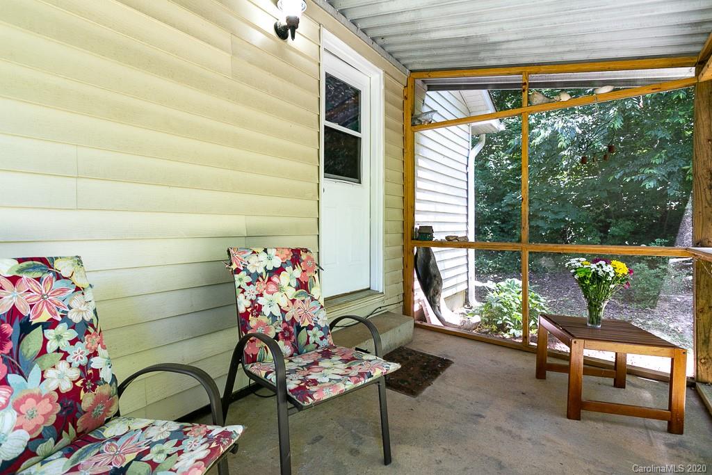 19 Evelake Drive Asheville NC 28806