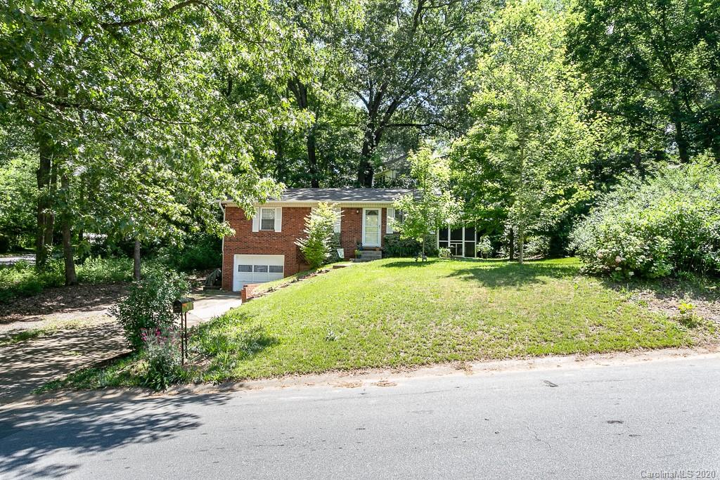 19 Evelake Drive Asheville NC 28806