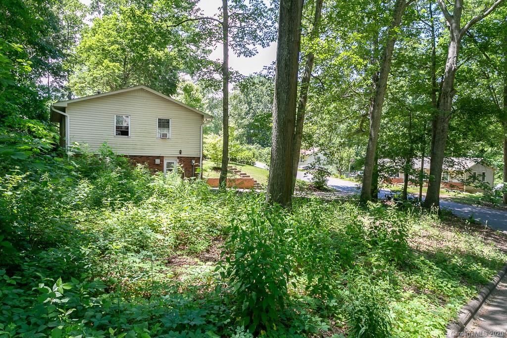 19 Evelake Drive Asheville NC 28806