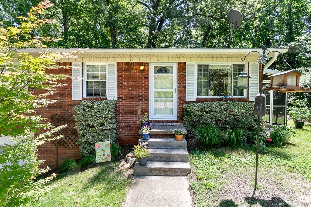 19 Evelake Drive Asheville NC 28806