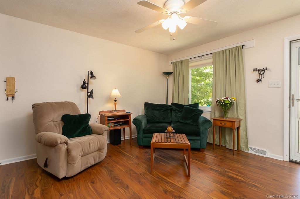 19 Evelake Drive Asheville NC 28806
