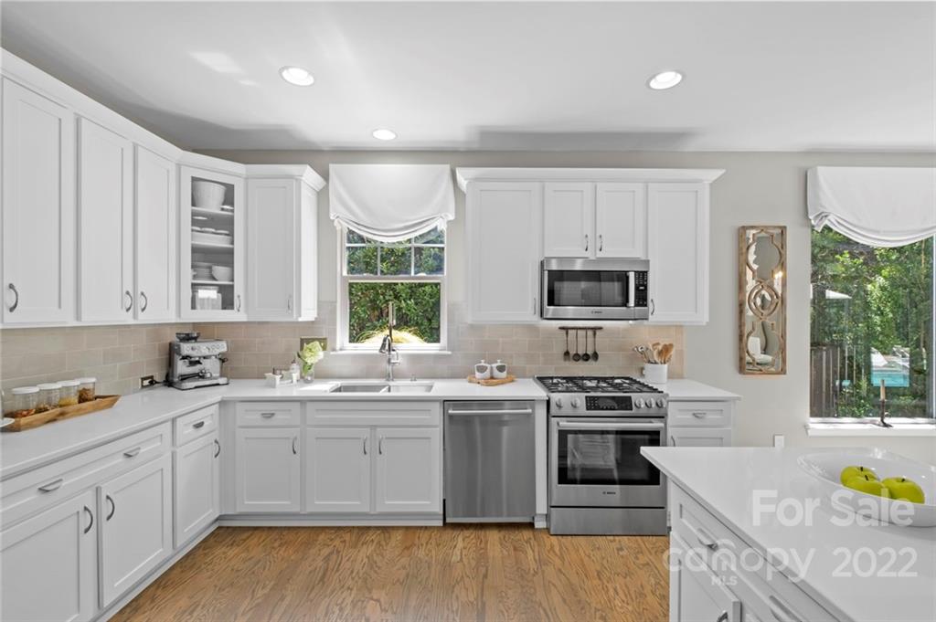 1096 Stonedown Lane Matthews NC 28104