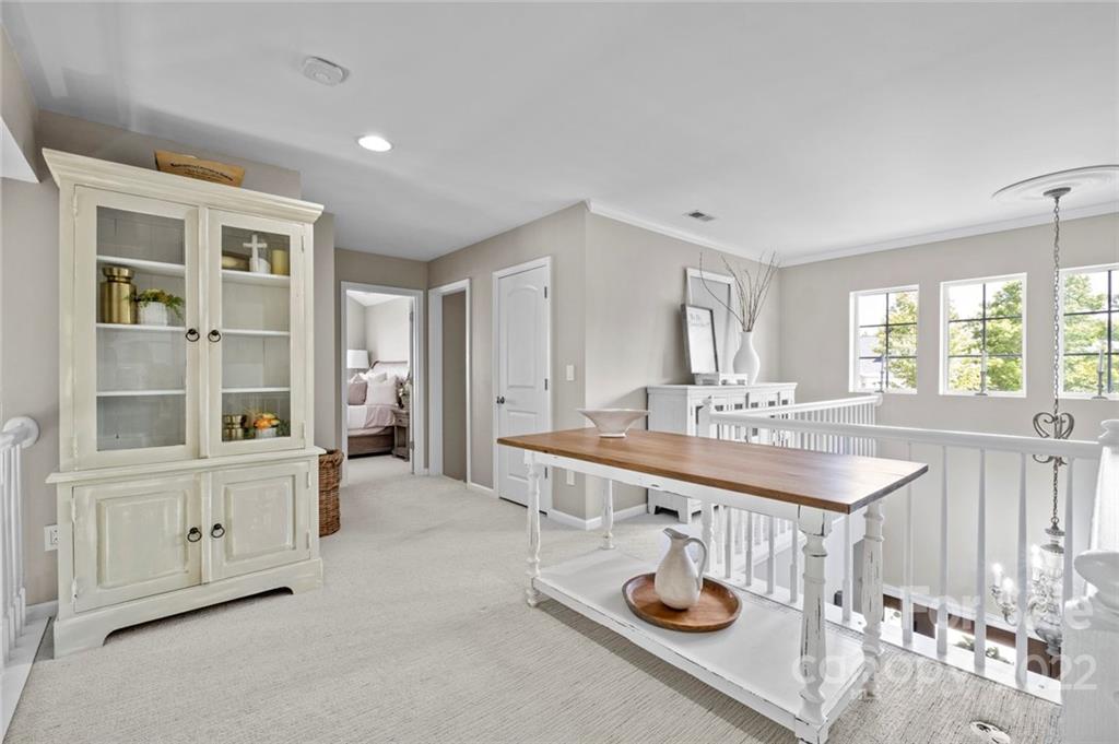 1096 Stonedown Lane Matthews NC 28104