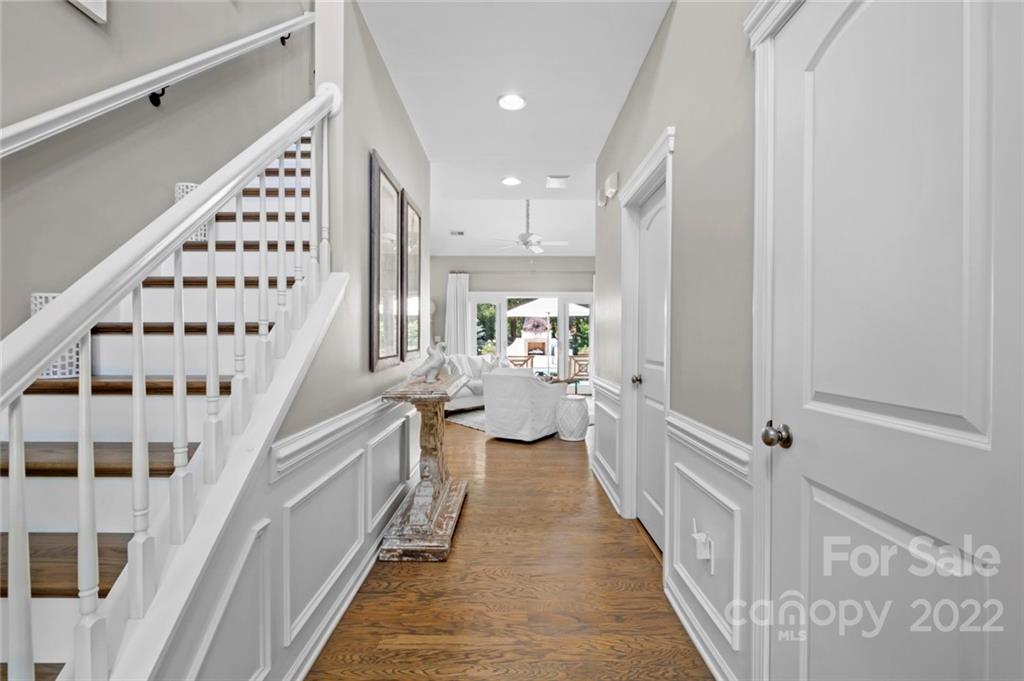 1096 Stonedown Lane Matthews NC 28104