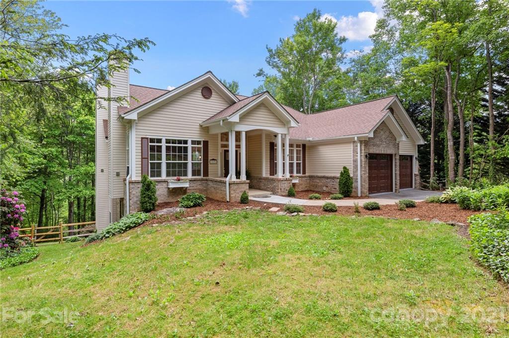 17 Kit Court Fletcher NC 28732