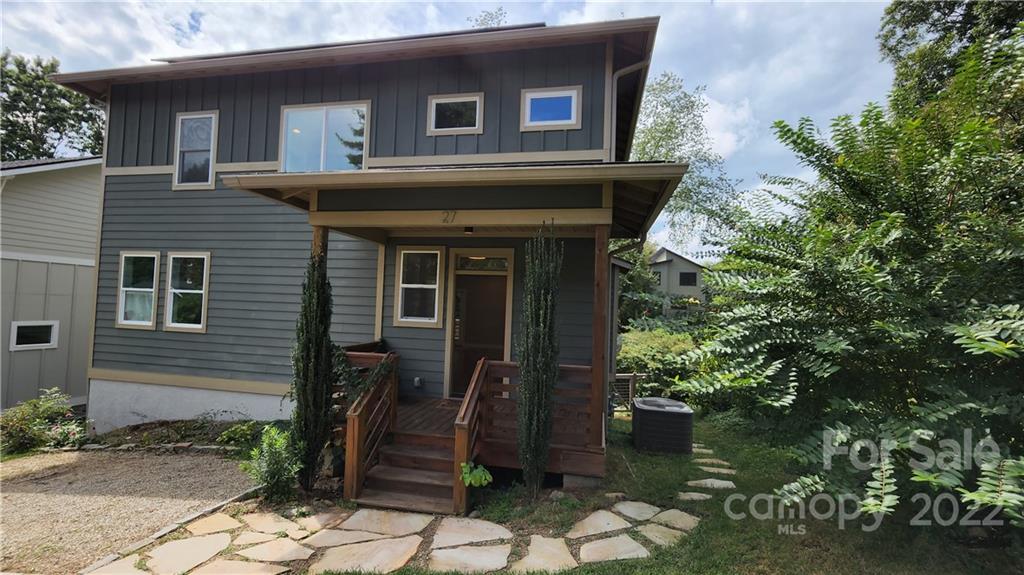 27 Hubbard Avenue Asheville NC 28806