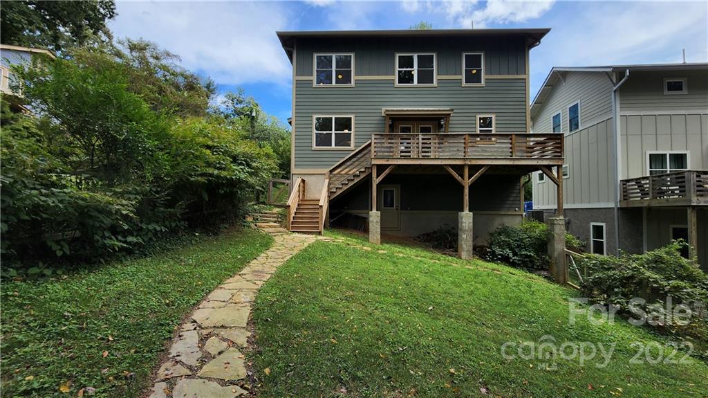 27 Hubbard Avenue Asheville NC 28806