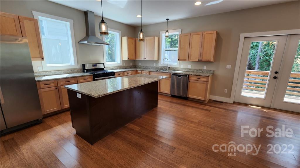 27 Hubbard Avenue Asheville NC 28806