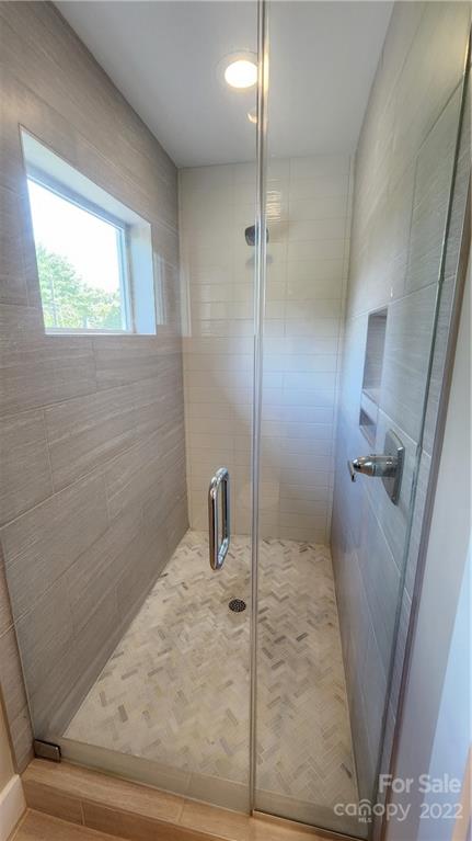 27 Hubbard Avenue Asheville NC 28806