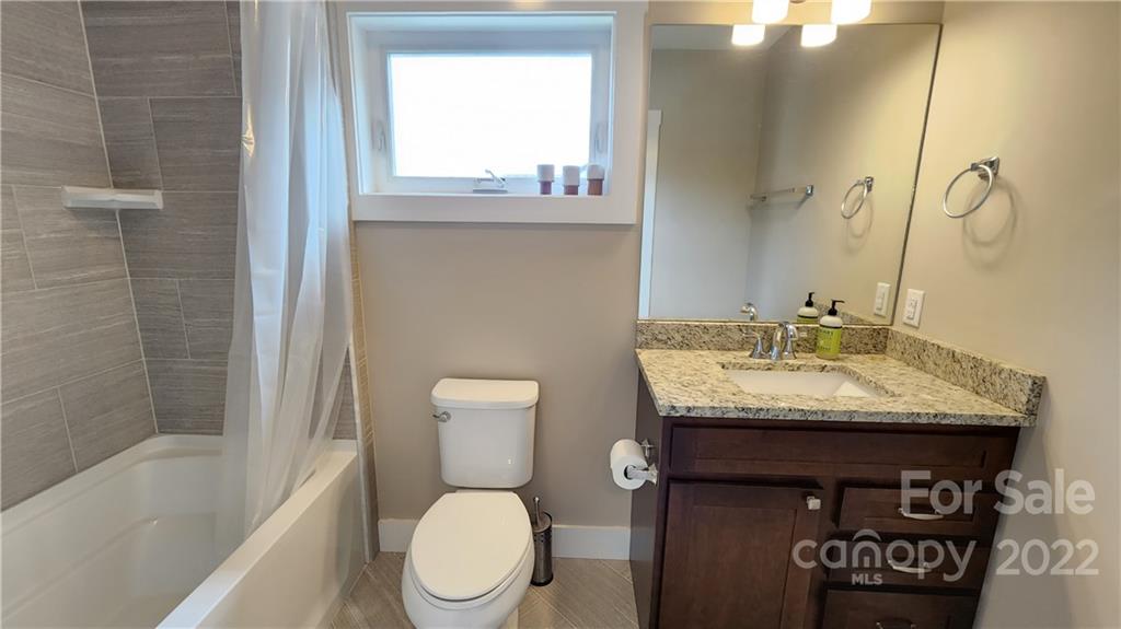 27 Hubbard Avenue Asheville NC 28806