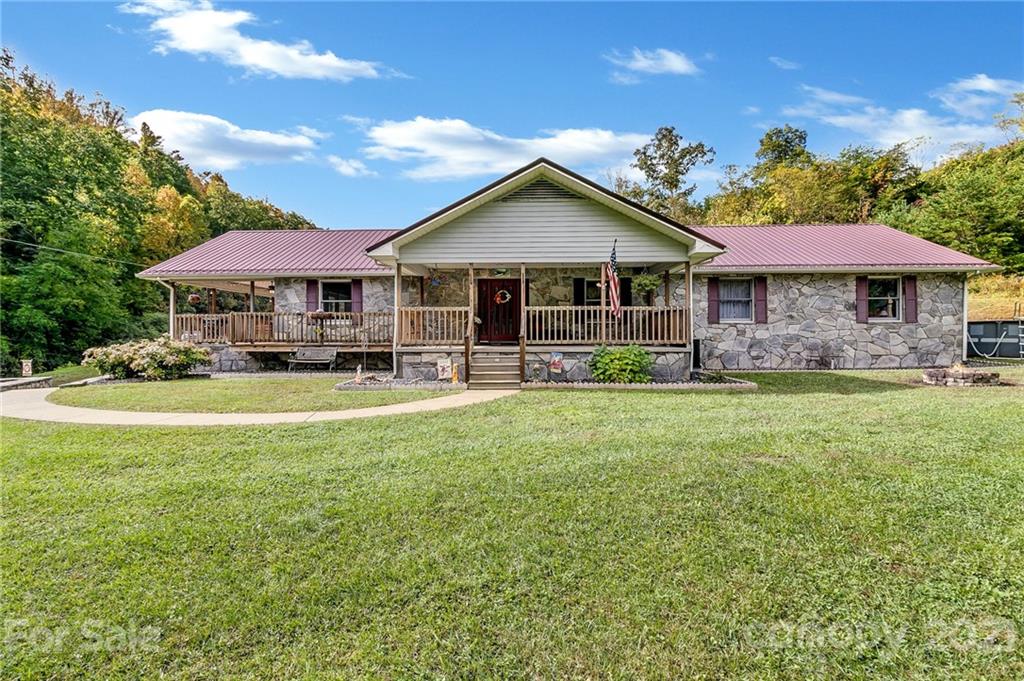 166 Pegg Road Marshall NC 28753