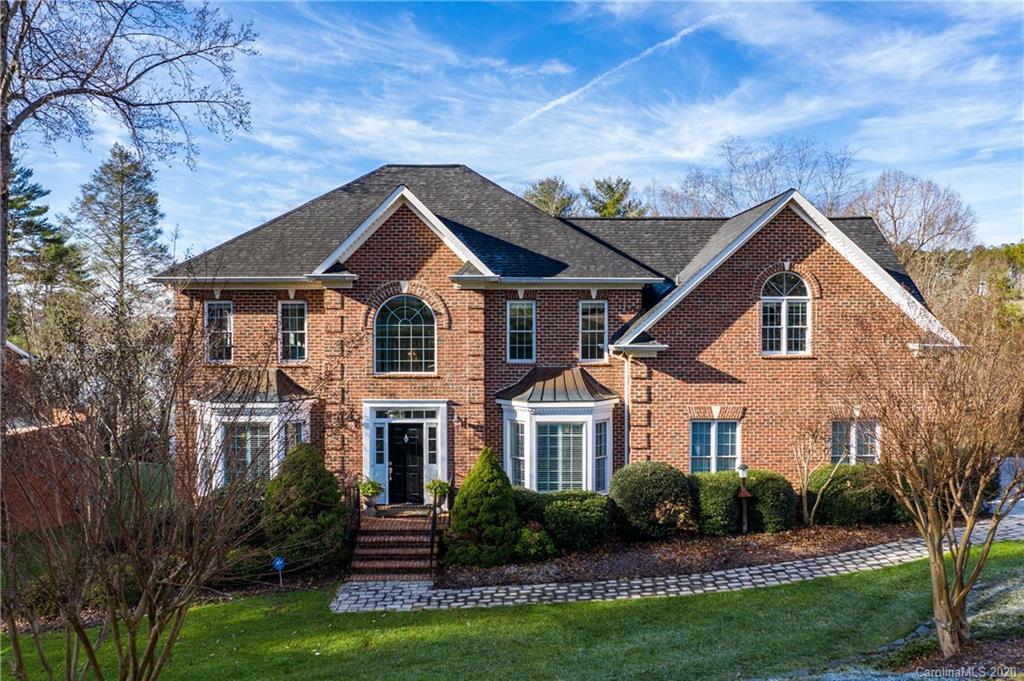 1004 North Shore Drive Hickory NC 28601