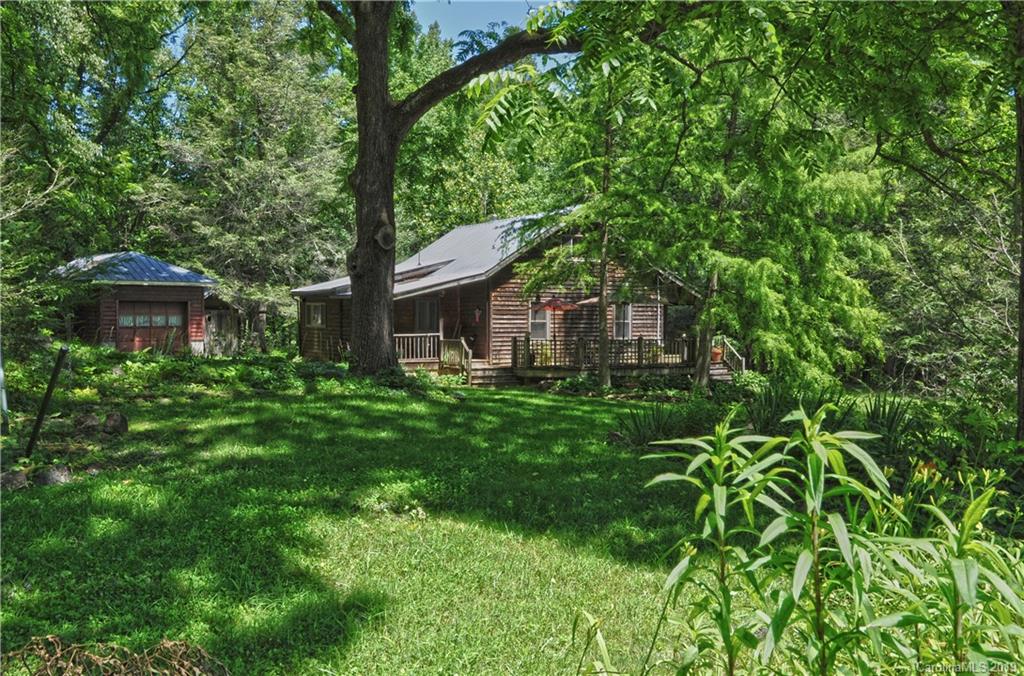 70 Rock House Road Hot Springs NC 28743