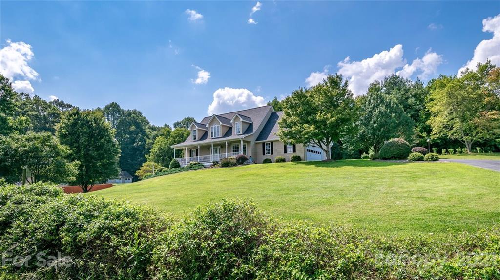 202 Kinvara Lane Horse Shoe NC 28742