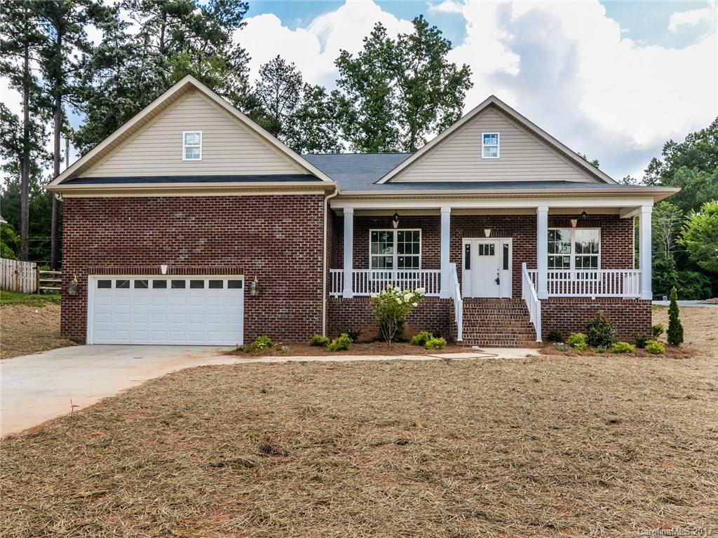 756 Sloan Street Denver NC 28037